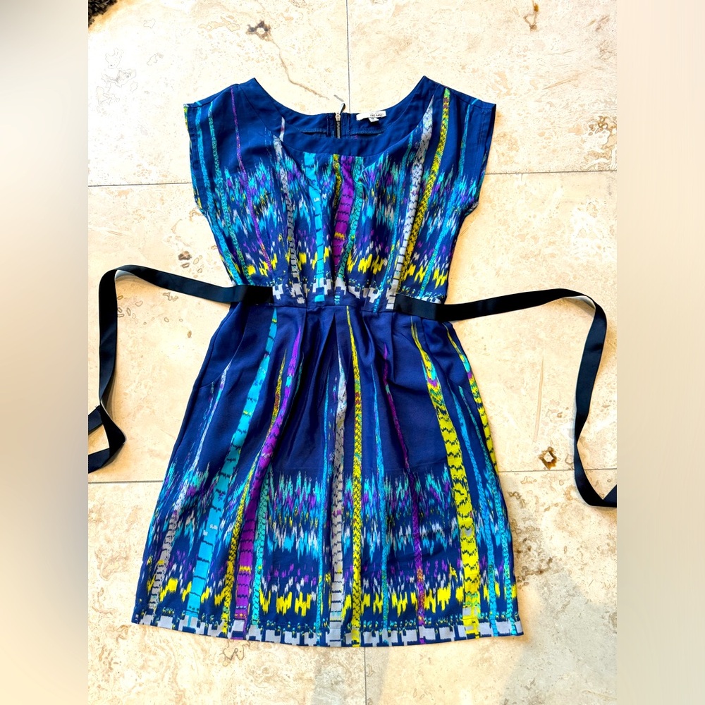 Bebop Colorful Sleeveless Pleated Dress Size M with Pockets!!!!!!!